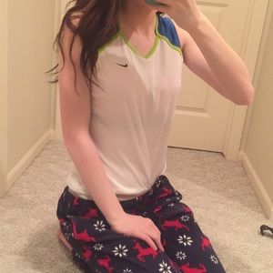 Nike jersey work out top